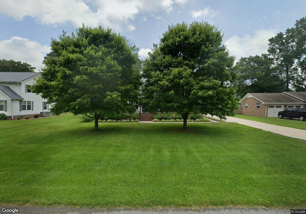 525 Mortons Lake Rd, Manchester, TN 37355 - photo 1