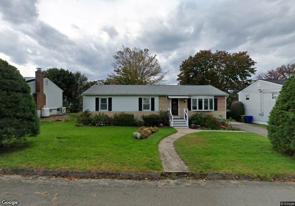 45 Greenview Dr, Waterbury, CT 06708 - photo 1