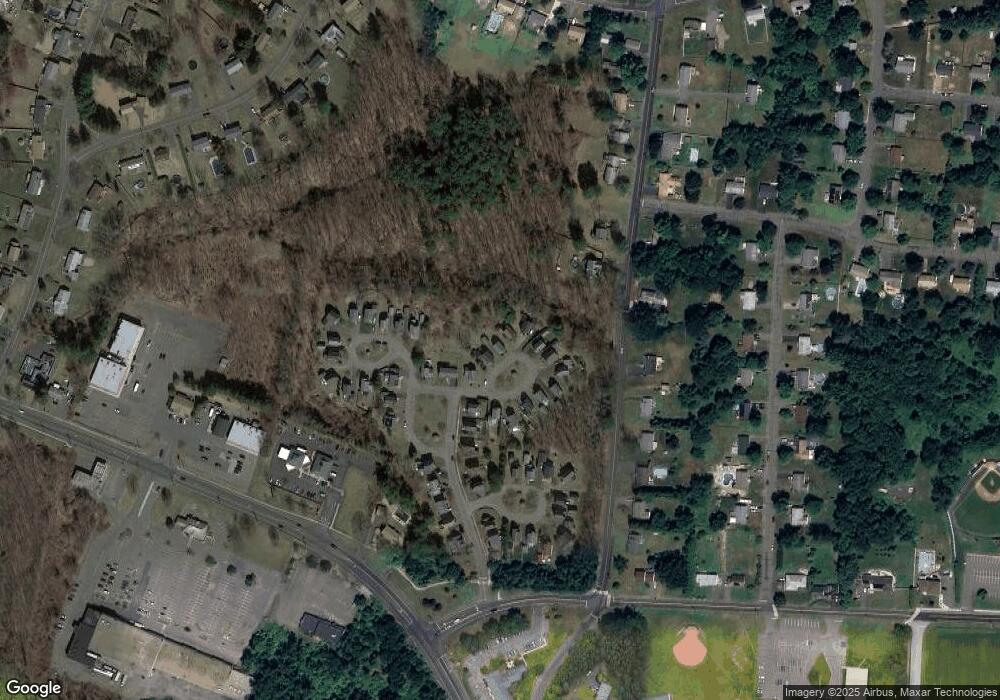 31 Bissell Ct, South Windsor, CT 06074 - photo 1