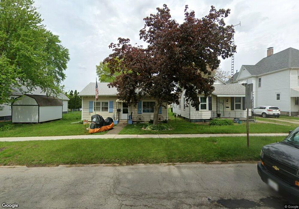 120 5th St, Lincoln, IL 62656 - photo 1