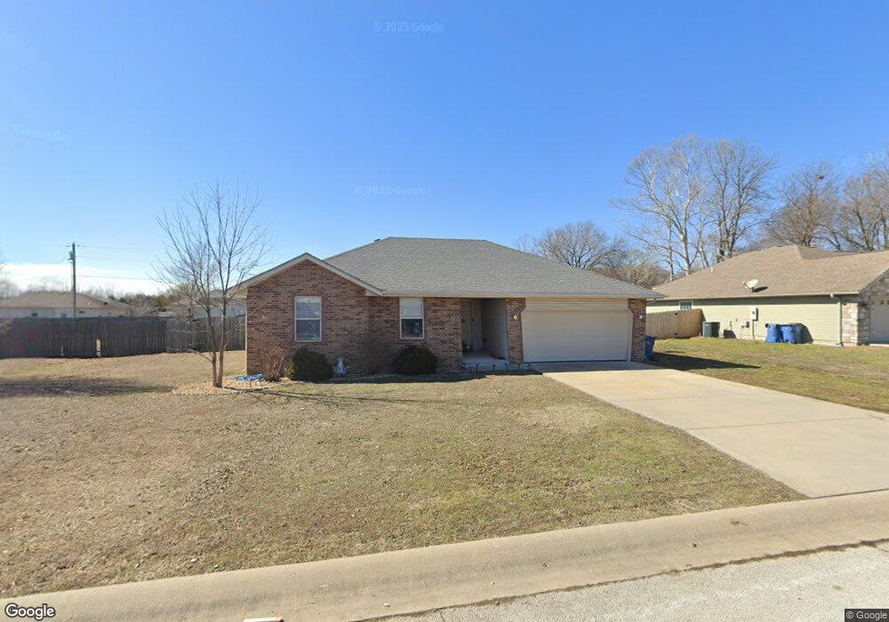 504 Ashmore Dr, Carl Junction, MO 64834 - photo 1