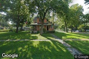 202 S 7th St, Seneca, KS 66538