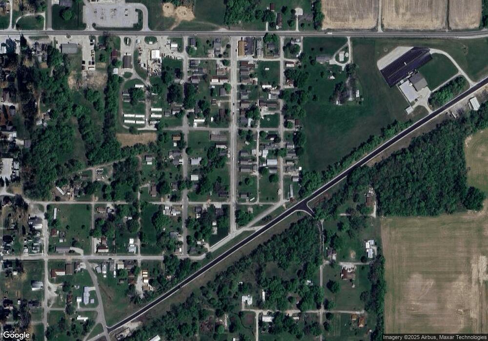 813 Dant Blvd, Bicknell, IN 47512 - photo 1