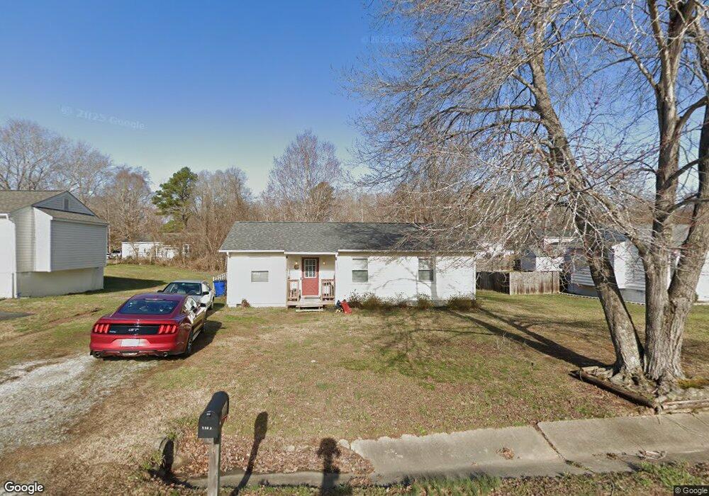 4912 Glen Tara Dr, Midlothian, VA 23112 - photo 1