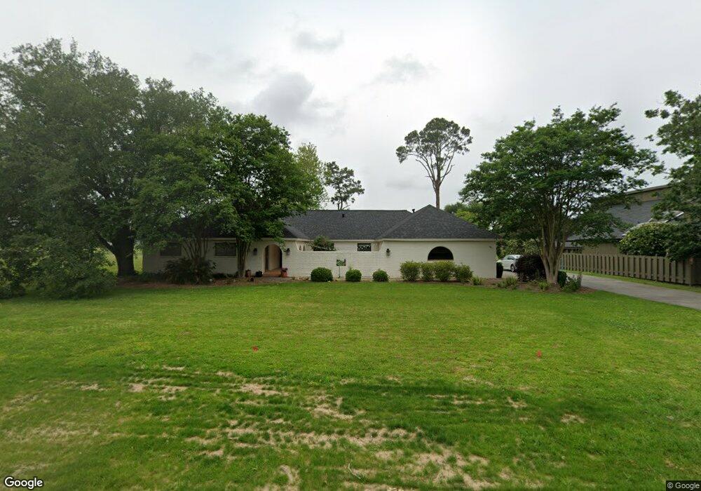 8 Fairway Dr, Lake Charles, LA 70605 - photo 1