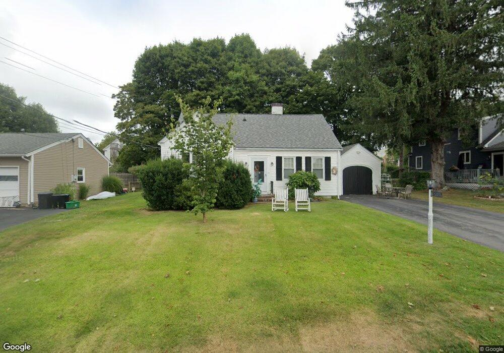 142 Meadow Rd, Portsmouth, NH 03801 - photo 1