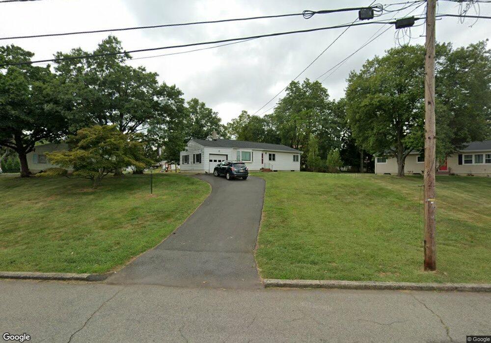 29 Lake Park Dr, Piscataway, NJ 08854 - photo 1