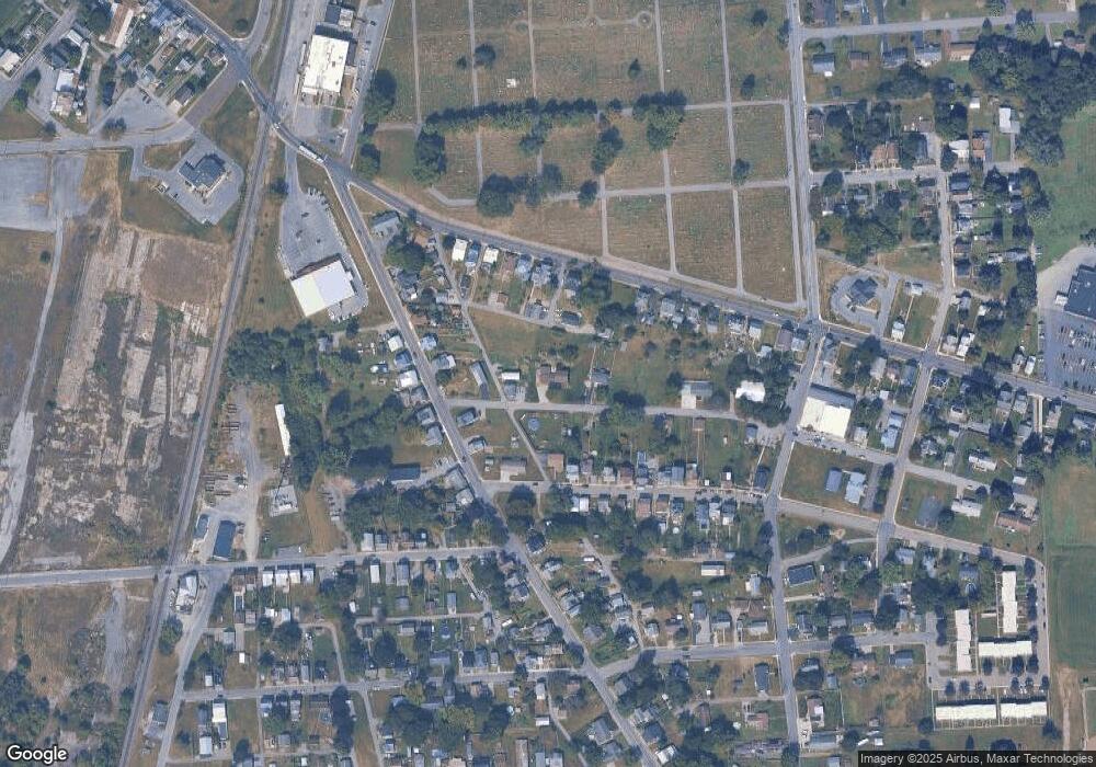 327 Susquehanna Ave, Milton, PA 17847 - photo 1