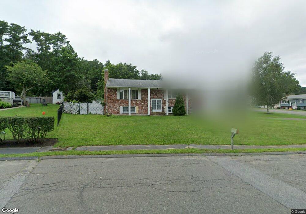 4 Morningside Dr, Woburn, MA 01801 - photo 1