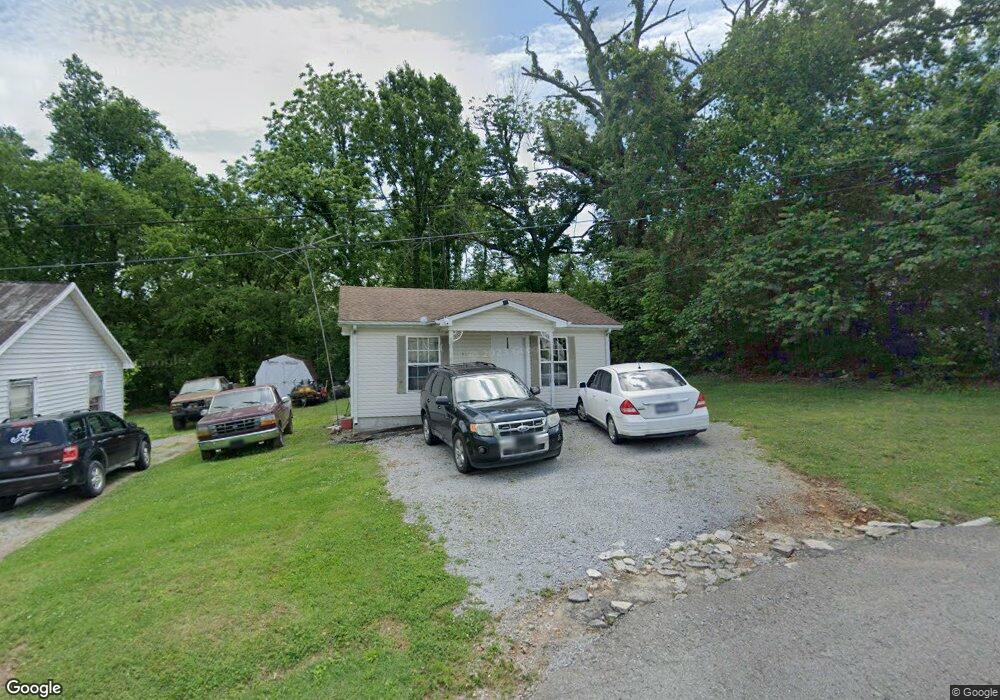121 Burt St, Shelbyville, TN 37160 - photo 1
