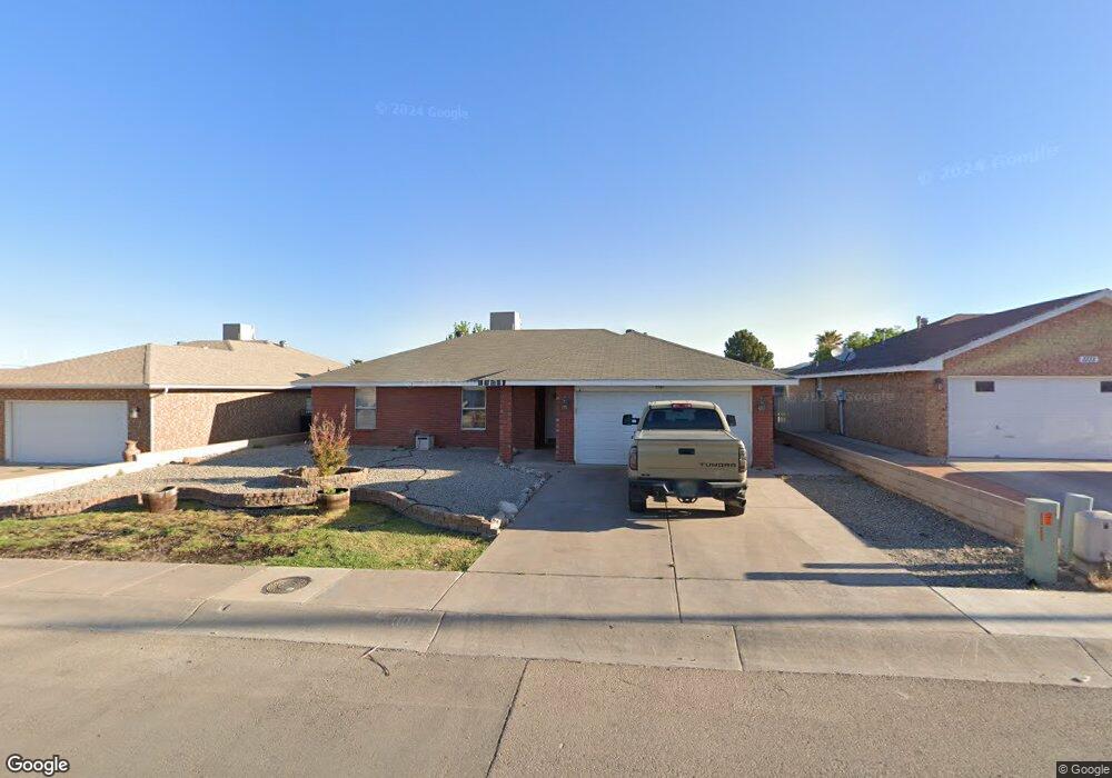 1101 Mimosa Ave unit 2, Alamogordo, NM 88310 - photo 1