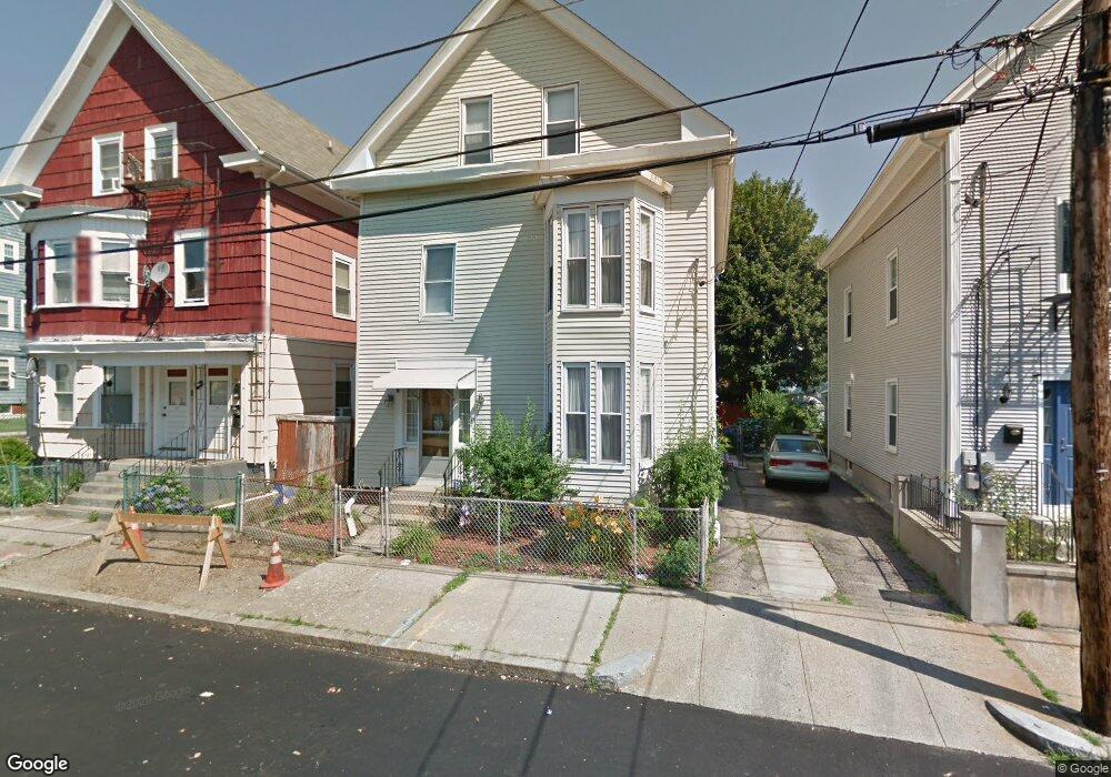 73 Centre St, Pawtucket, RI 02860 - photo 1