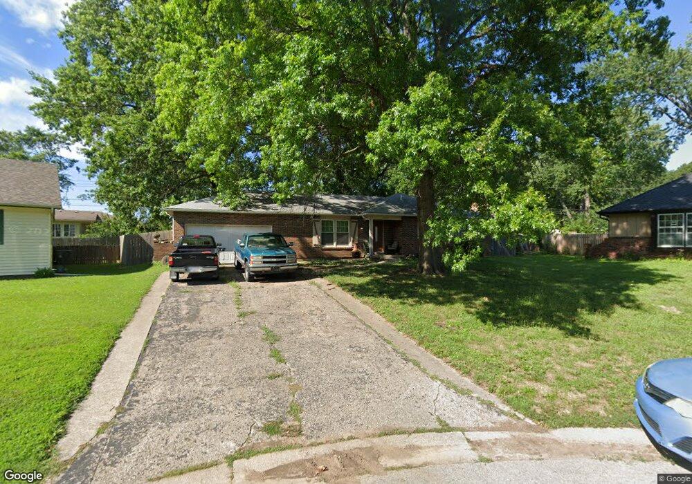 5125 Lucille Ln, Shawnee, KS 66203 - photo 1