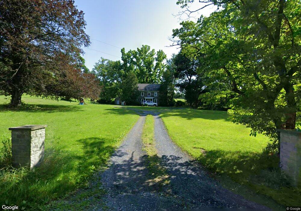 7165 Elementary Rd, Coopersburg, PA 18036 - photo 1