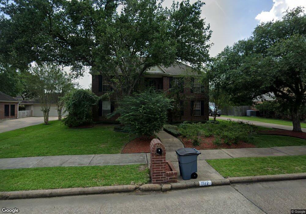 1712 Falcon Ridge Blvd, Friendswood, TX 77546 - photo 1