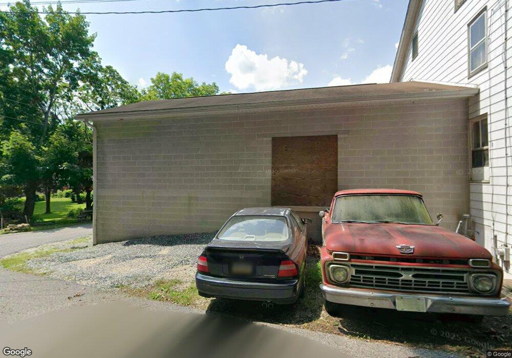 42 Charles St, Felton, PA 17322 - photo 1