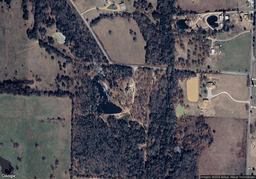 278 Navajo Rd, Whitesboro, TX 76273 - photo 1