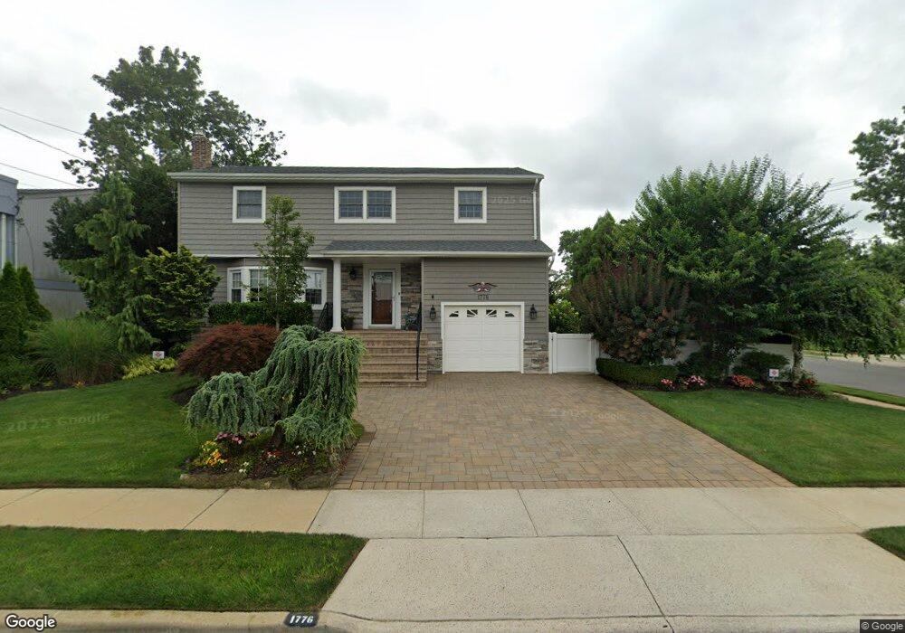 1776 Brian Ct, Merrick, NY 11566 - photo 1