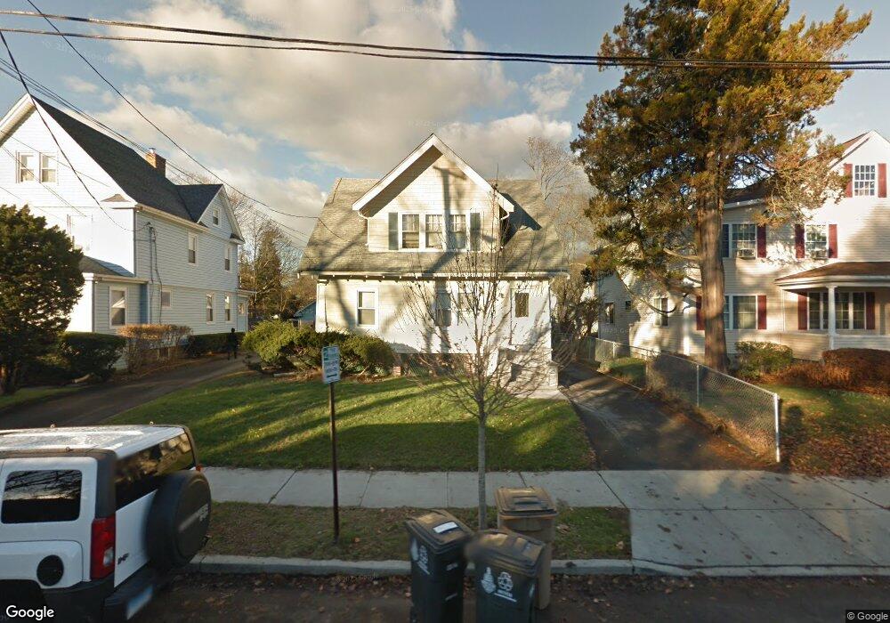 40 Elm Tree Place, Stamford, CT 06906 - photo 1