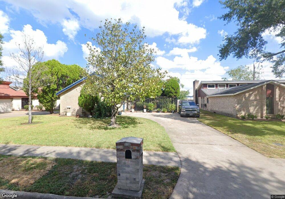 5922 Caruso Forest Dr, Houston, TX 77088 - photo 1