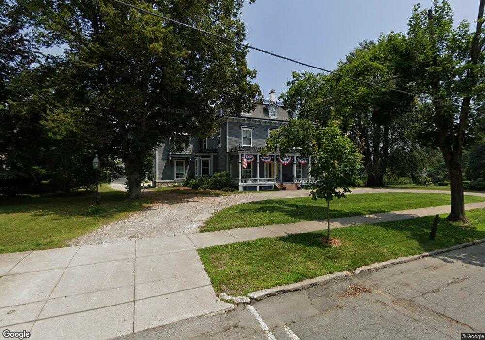 42 High St unit 7, Bristol, RI 02809 - photo 1