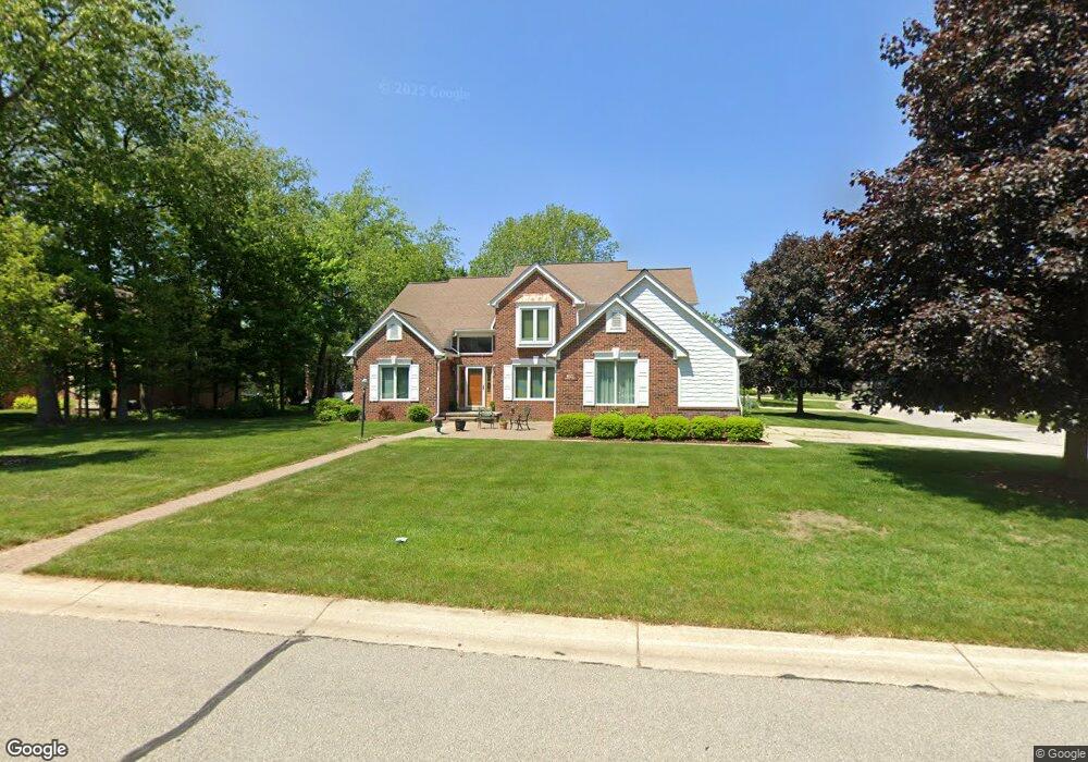 4073 Coventry Dr, Auburn Hills, MI 48326 - photo 1