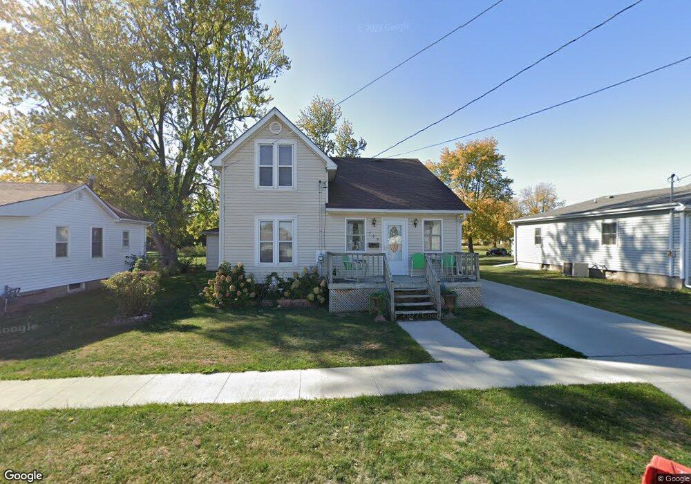 709 E 10th St N, Newton, IA 50208 - photo 1
