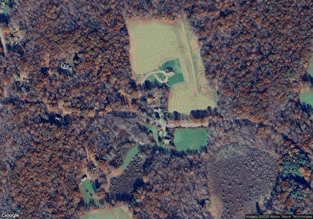 104 Fire Tower Rd, Pomfret Center, CT 06259 - photo 1