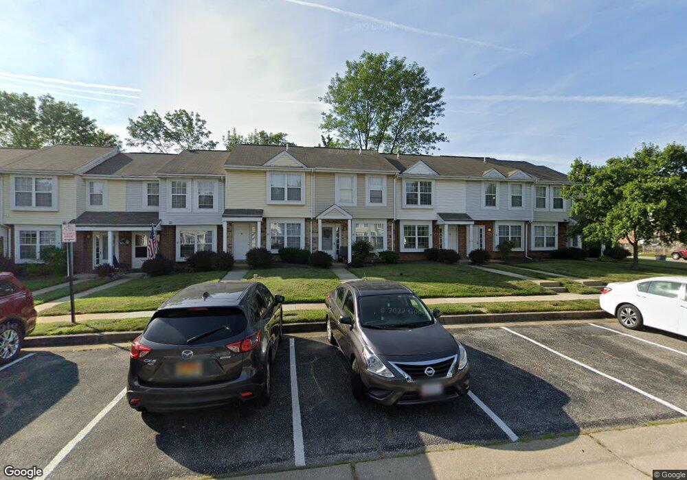 8 Red Hearth Ct, Halethorpe, MD 21227 - photo 1