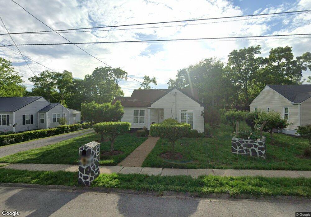 733 Alton Ave, Shelbyville, TN 37160 - photo 1