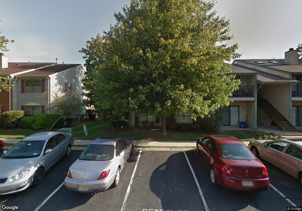 10 Taylor Dr unit 303, Franklin Park, NJ 08823 - photo 1