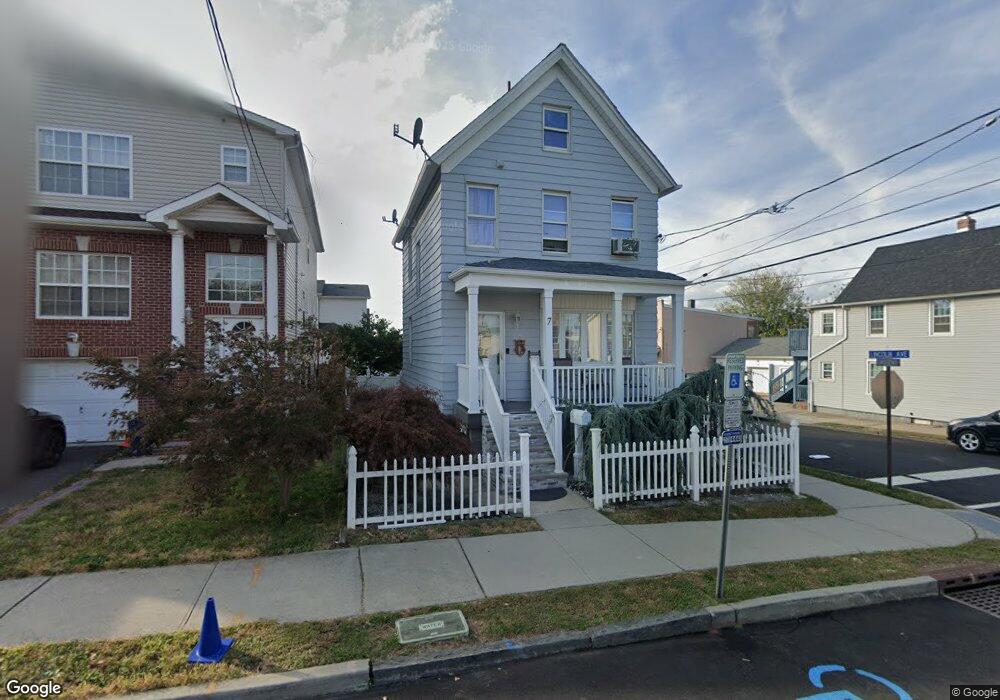 7 Christopher St, Carteret, NJ 07008 - photo 1