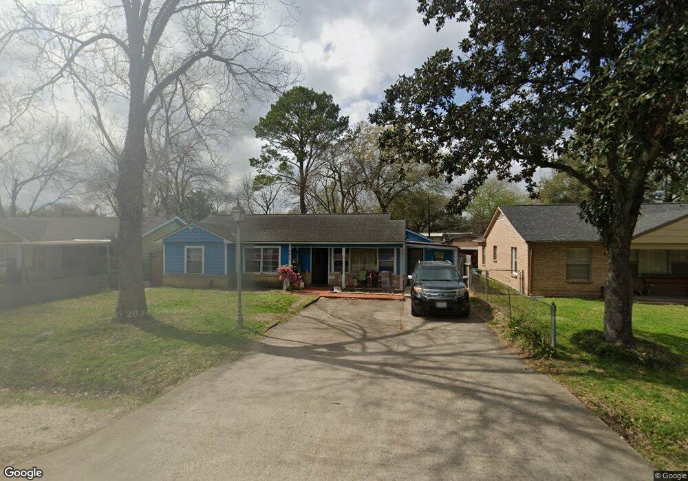 9211 Carrick St, Houston, TX 77022 - photo 1
