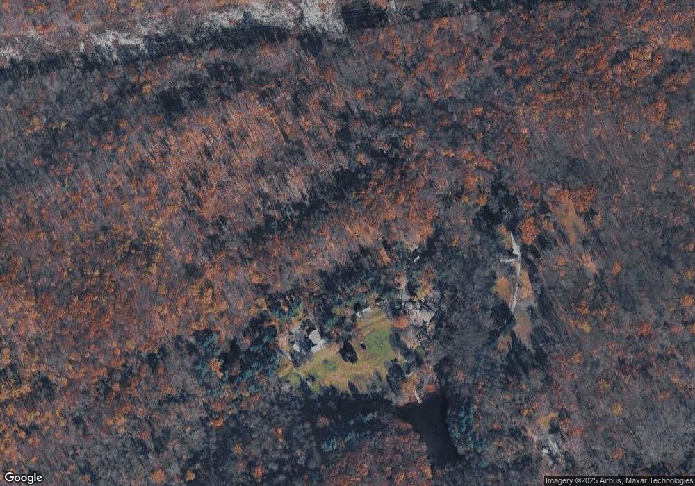 231 Hidden Valley Ln, Harrisburg, PA 17112 - photo 1