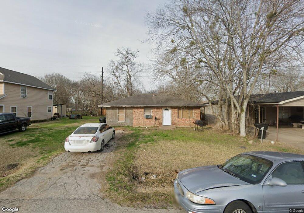 917 Avenue D, Rosenberg, TX 77471 - photo 1