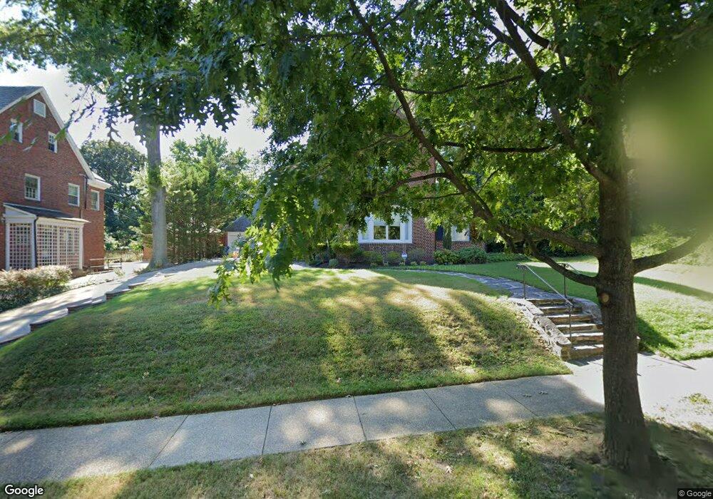 3906 Juniper Rd, Baltimore, MD 21218 - photo 1