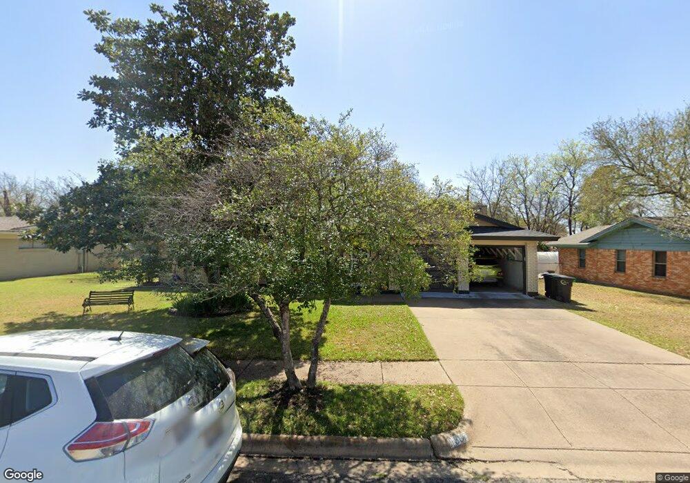 1307 Roberts Ave, Cleburne, TX 76033 - photo 1