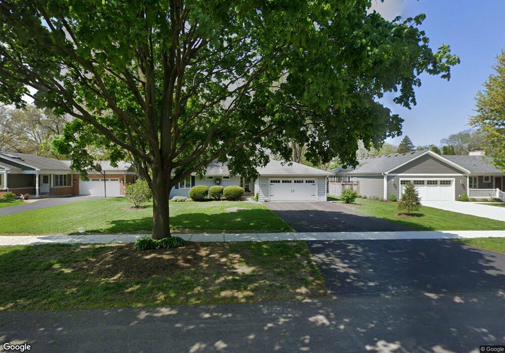 916 Gamon Rd, Wheaton, IL 60189 - photo 1