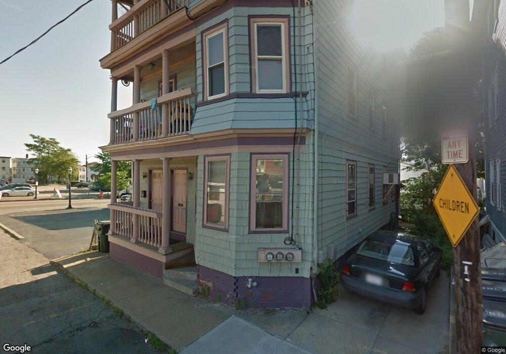 9 Solar St unit 3, Providence, RI 02903 - photo 1