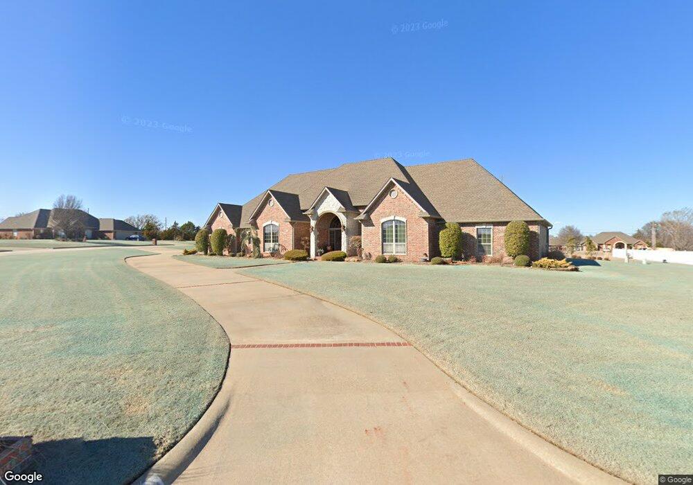 2400 Winged Foot Way, Shawnee, OK 74801 - photo 1
