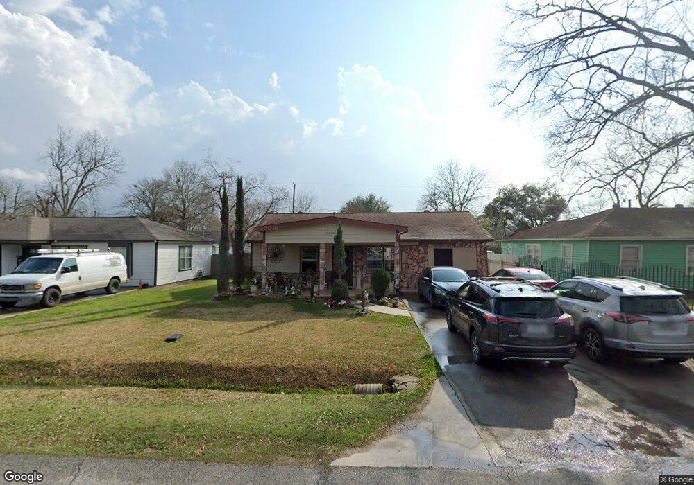 13334 Force St, Houston, TX 77015 - photo 1