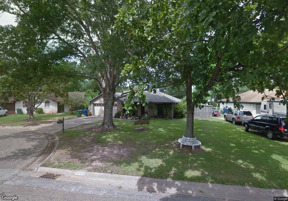 3709 Wilshire Dr, Alvin, TX 77511 - photo 1