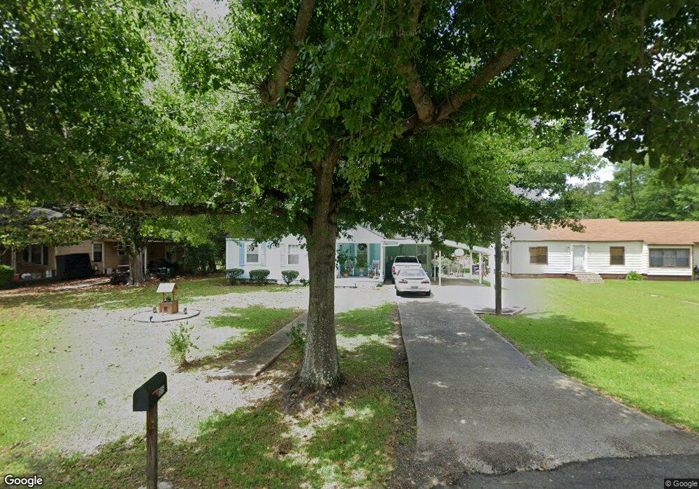 1815 Lee St, Laurel, MS 39440 - photo 1