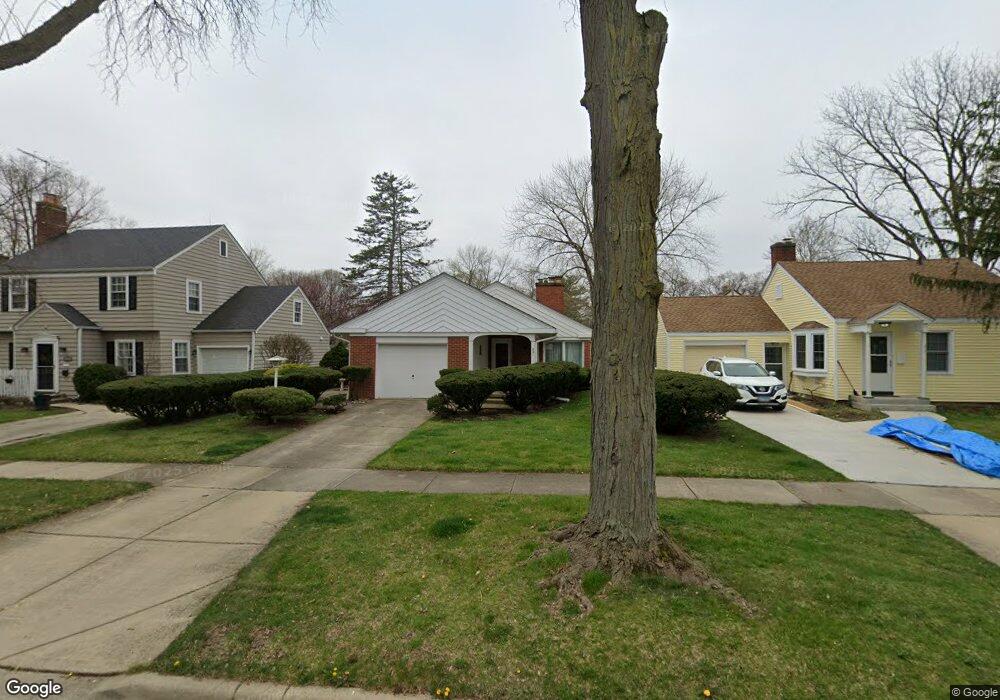 221 Ingleside Ave, Aurora, IL 60506 - photo 1