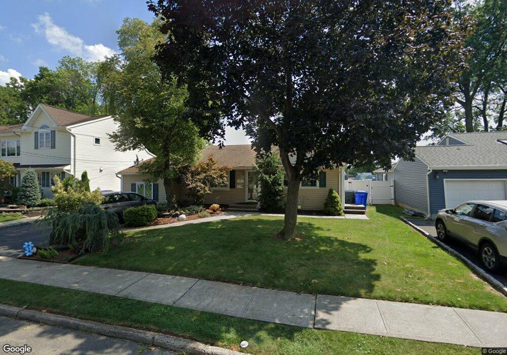 19 Westminster Rd, Colonia, NJ 07067 - photo 1