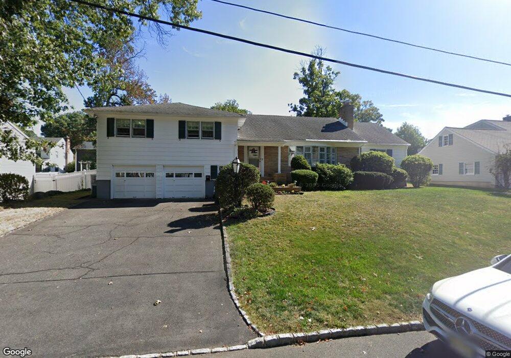 555 Schuyler Way, Union, NJ 07083 - photo 1