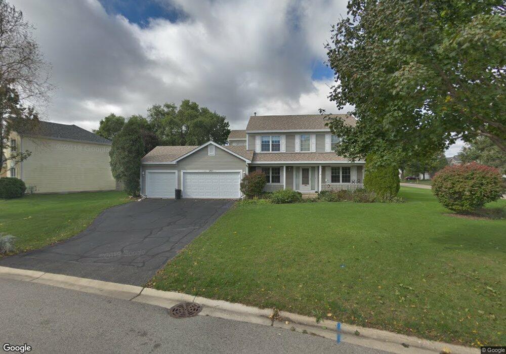 831 Brandt Dr, Lake In the Hills, IL 60156 - photo 1