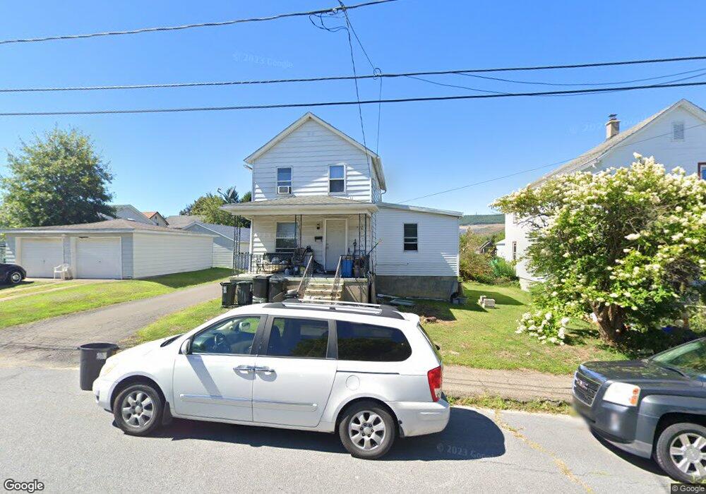 136 Lincoln St, Taylor, PA 18517 - photo 1