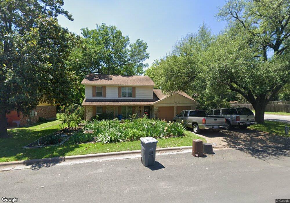 1019 Quail Park Dr, Austin, TX 78758 - photo 1