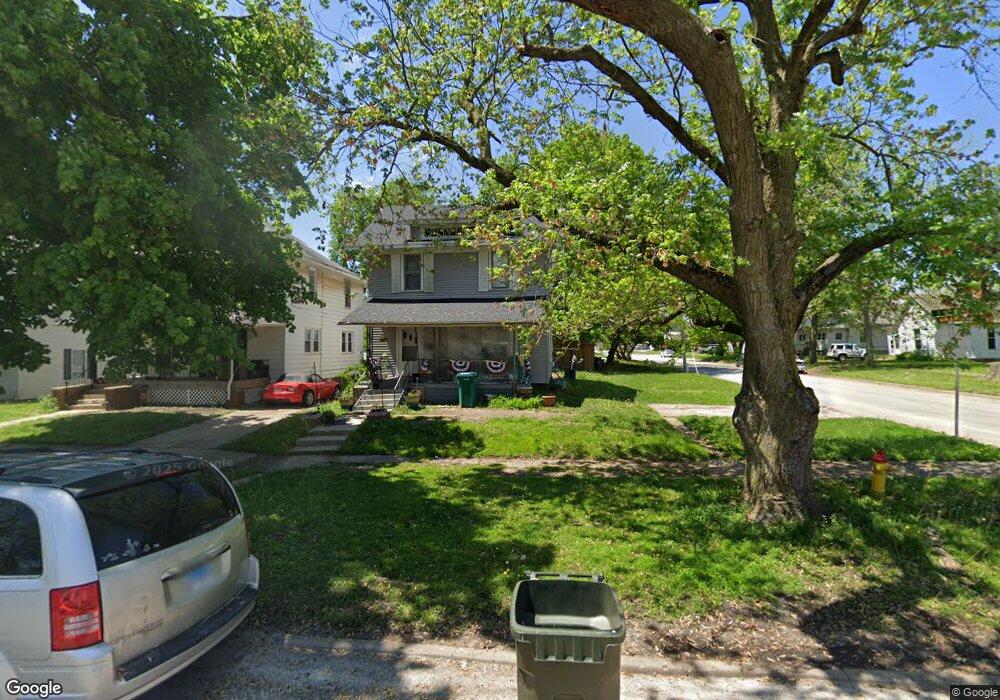 701 S 16th St, Mattoon, IL 61938 - photo 1